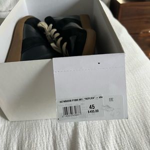 Maison Margiela Replica low-top sneakers